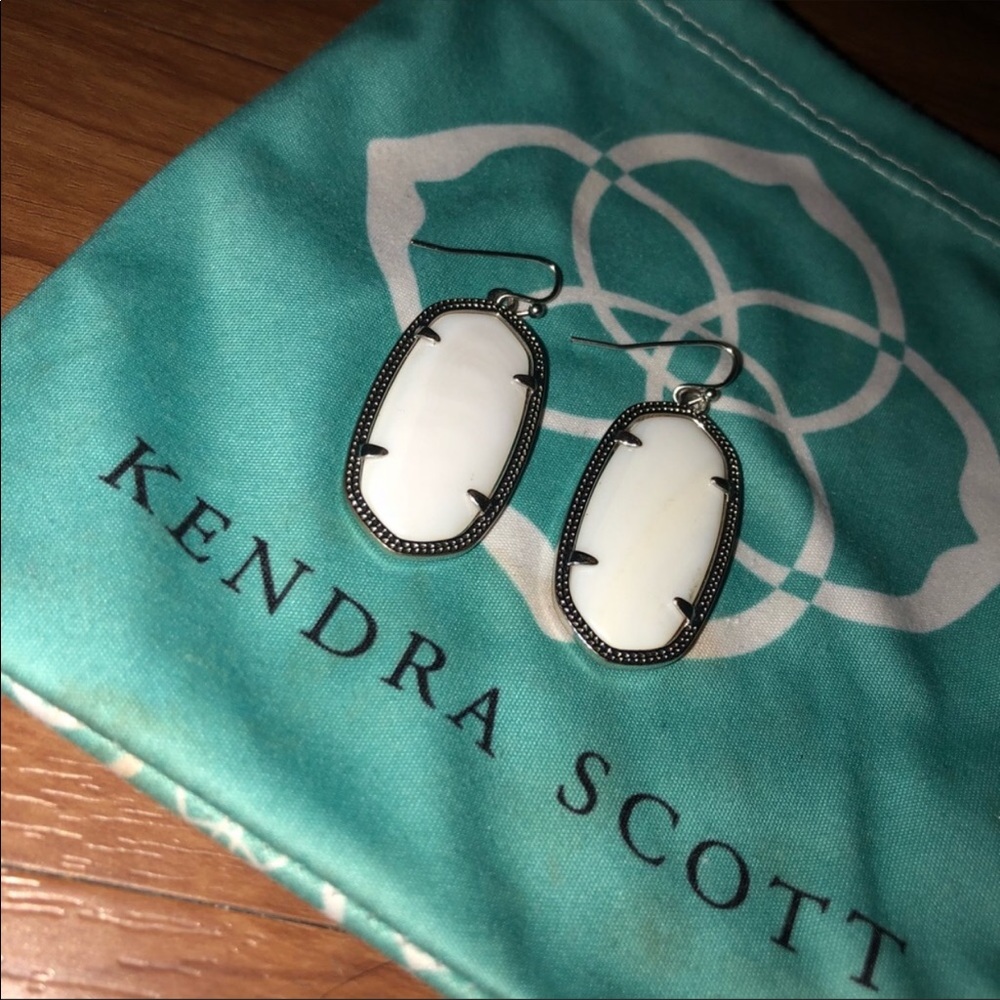 Kendra Scott Earings